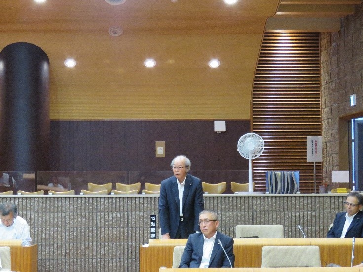 決算審査特別委員会