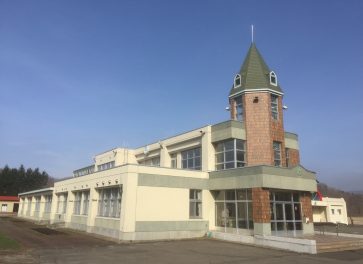 下居辺小学校