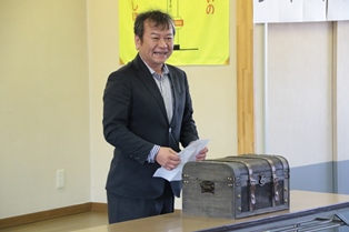 タイムカプセル保管式の様子1