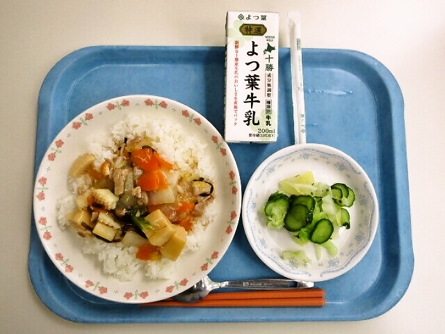 中華丼、即席漬け、牛乳