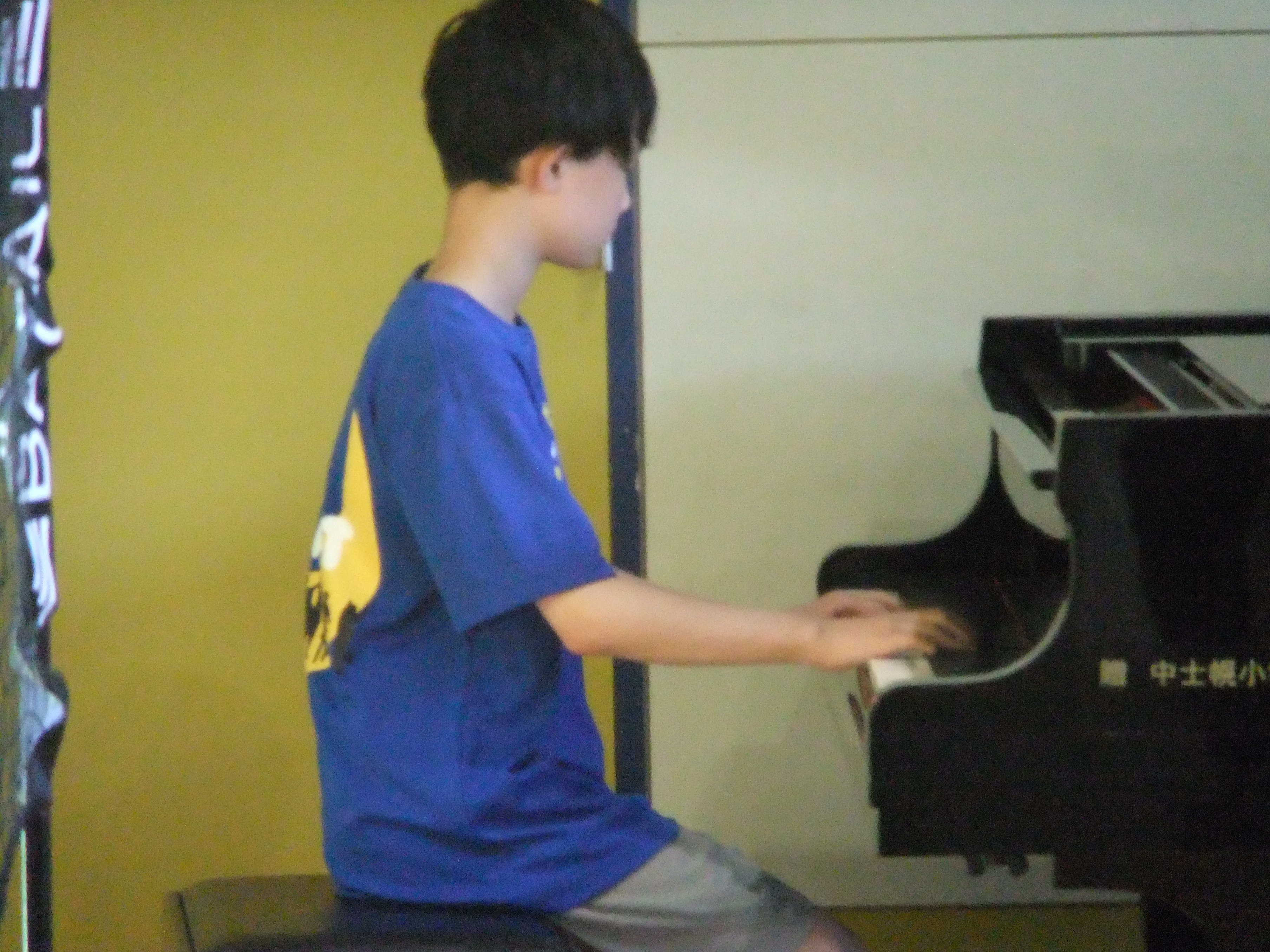 １
