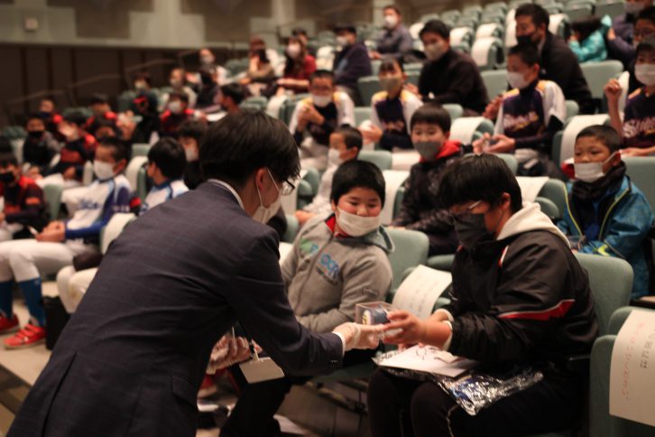 抽選会の様子